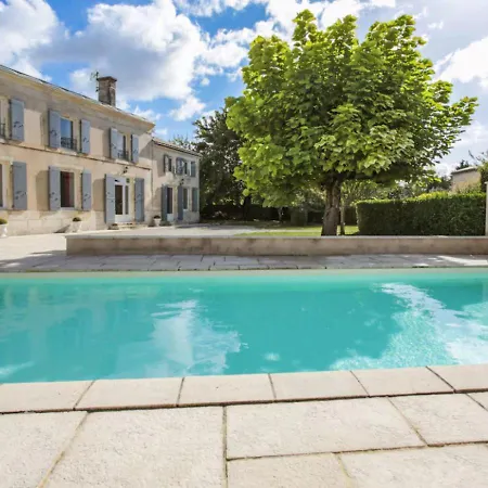 Magnifique Charentaise Avec Piscine&beau Jardin - Moderne&confort - Wifi Gratuit *