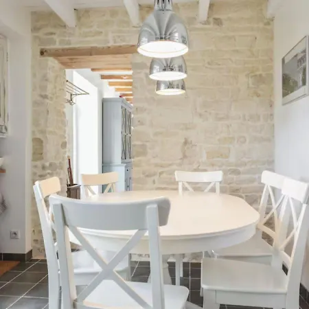 Villa Magnifique Charentaise Avec Piscine&beau Jardin - Moderne&confort - Wifi Gratuit *