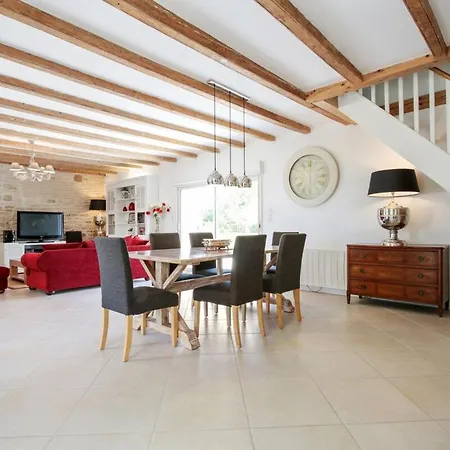 Magnifique Charentaise Avec Piscine & Beau Jardin - Moderne & Confort - Wifi Gratuit Вилла Saint-Georges-du-Bois (Charente-Maritime)
