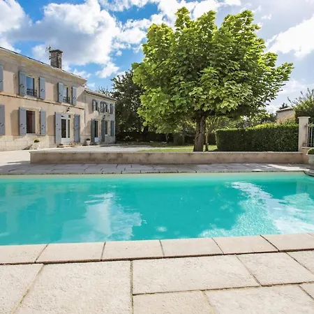 Magnifique Charentaise Avec Piscine & Beau Jardin - Moderne & Confort - Wifi Gratuit