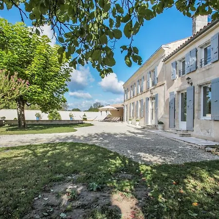 Вилла Magnifique Charentaise Avec Piscine & Beau Jardin - Moderne & Confort - Wifi Gratuit *